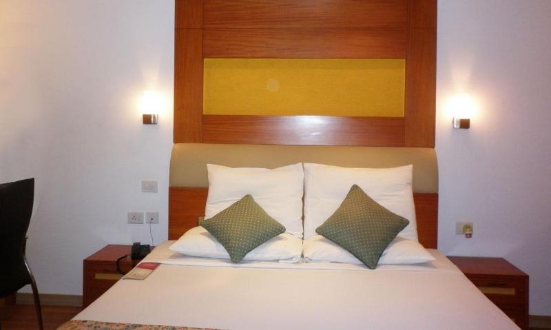 Hotel Riverside Resort And Spa Kumbakonam Exteriér fotografie